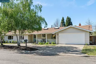152 Tharp Dr, Moraga, CA 94556 - Photo 1