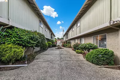 68 Oakes Blvd., San Leandro, CA 94577 - Photo 5