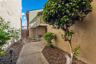 68 Oakes Blvd, San Leandro, CA 94577 - Photo 7
