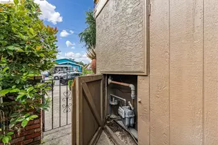 76 Oakes Blvd, San Leandro, CA 94577 - Photo 17