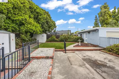 20048 Sapphire St, Castro Valley, CA 94546 - Photo 11