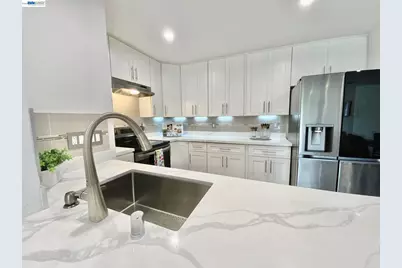 277 Hackamore Cmn, Fremont, CA 94539 - Photo 11