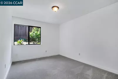 2200 Forsythia Way, Martinez, CA 94553 - Photo 21
