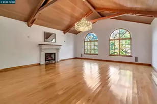 74 Yarrow Valley Ln, Orinda, CA 94563 - Photo 15