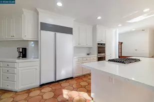 74 Yarrow Valley Ln, Orinda, CA 94563 - Photo 27