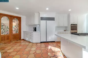 74 Yarrow Valley Ln, Orinda, CA 94563 - Photo 25