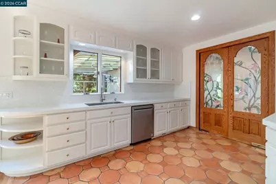 74 Yarrow Valley Ln, Orinda, CA 94563 - Photo 23