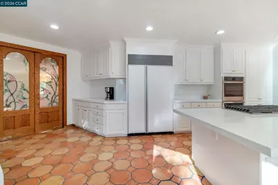 74 Yarrow Valley Ln, Orinda, CA 94563 - Photo 25
