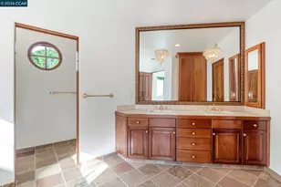 74 Yarrow Valley Ln, Orinda, CA 94563 - Photo 37