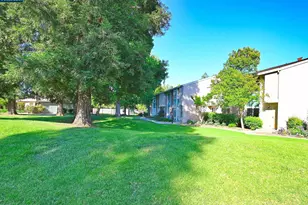 1288 Pine Creek Wy, Concord, CA 94520 - Photo 33