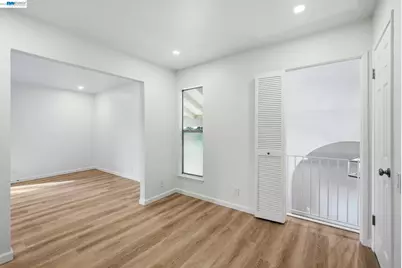 861 Saint John Cir, Concord, CA 94518 - Photo 31