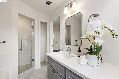 955 Virginia St, Berkeley, CA 94710 - Photo 17