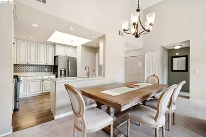 8 Pomfret Walk, Pleasant Hill, CA 94523 - Photo 9