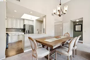 8 Pomfret Walk, Pleasant Hill, CA 94523 - Photo 9