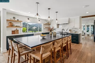 3175 Surmont Dr, Lafayette, CA 94549 - Photo 17