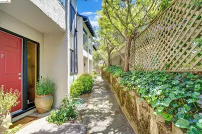 81 Corte Lenosa #G, Kentfield, CA 94904 - Photo 15