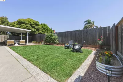 1366 Sayre St, San Leandro, CA 94579 - Photo 33