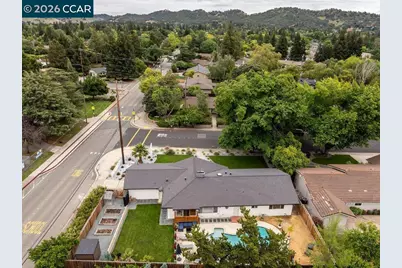 2426 Blackstone Dr, Walnut Creek, CA 94598 - Photo 31