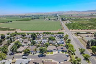 4538 Ford Ct, Brentwood, CA 94513 - Photo 7