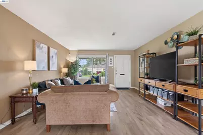 3025 Burnette St, Vallejo, CA 94591 - Photo 5
