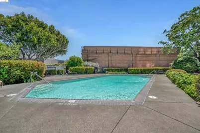 6363 Christie Ave #2925, Emeryville, CA 94608 - Photo 41