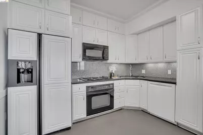 6363 Christie Ave #2925, Emeryville, CA 94608 - Photo 17