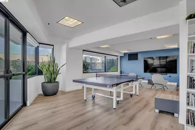 6363 Christie Ave #2925, Emeryville, CA 94608 - Photo 37