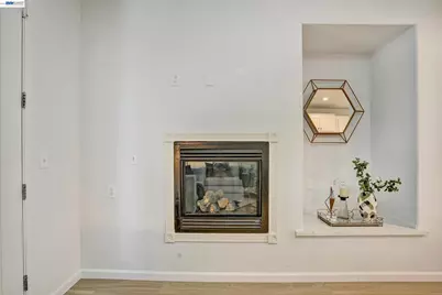 530 Cottage Park Dr, Hayward, CA 94544 - Photo 11