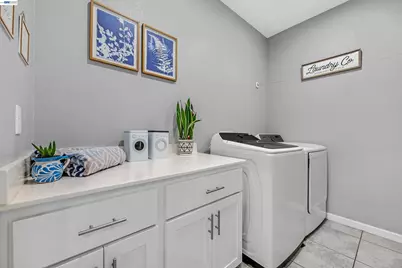 1589 Friendly Street, Manteca, CA 95337 - Photo 23