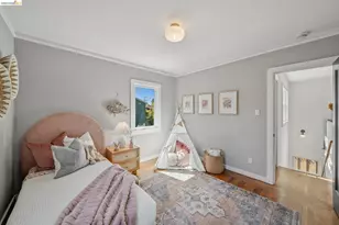 2210 Browning St, Berkeley, CA 94702 - Photo 19