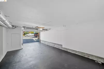 2210 Browning St, Berkeley, CA 94702 - Photo 41