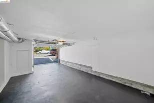 2210 Browning St, Berkeley, CA 94702 - Photo 41