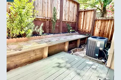 111 Ascot Ct #C, Moraga, CA 94556 - Photo 25