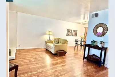 111 Ascot Ct #C, Moraga, CA 94556 - Photo 3