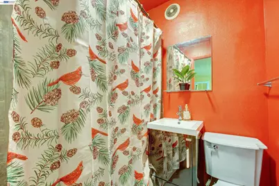 2007 57th Ave, Oakland, CA 94621 - Photo 37