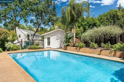 425 Lakewood Cir, Walnut Creek, CA 94598 - Photo 27