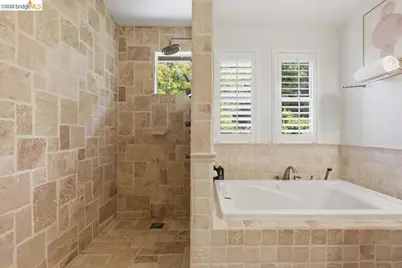 166 Catalina Drive, Hercules, CA 94547 - Photo 27