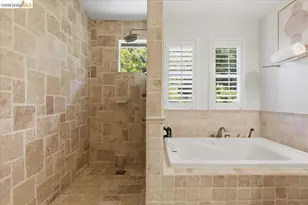 166 Catalina Dr, Hercules, CA 94547 - Photo 27