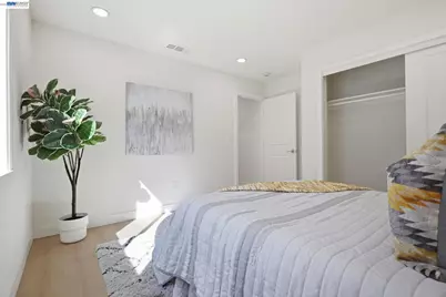 2638 Eaton Ave, Redwood City, CA 94062 - Photo 19