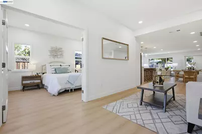 2638 Eaton Ave, Redwood City, CA 94062 - Photo 15