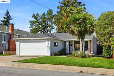 2638 Eaton Ave, Redwood City, CA 94062 - Photo 1