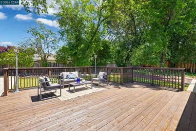 2760 Walnut Blvd, Walnut Creek, CA 94596 - Photo 17