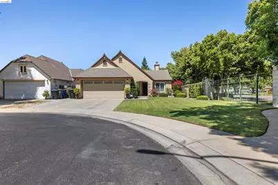 1821 Bumgardner Court, Modesto, CA 95355 - Photo 1