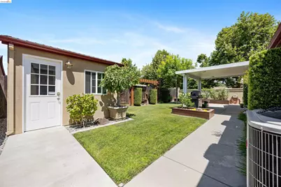 1821 Bumgardner Court, Modesto, CA 95355 - Photo 17