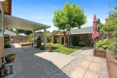 1821 Bumgardner Court, Modesto, CA 95355 - Photo 13