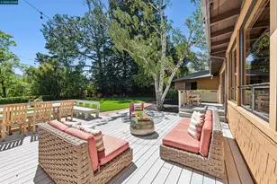 90 Overhill Rd, Orinda, CA 94563 - Photo 49