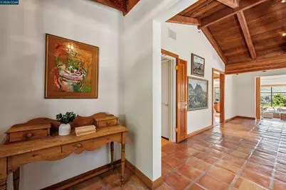 90 Overhill Rd, Orinda, CA 94563 - Photo 5