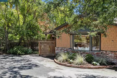 90 Overhill Rd, Orinda, CA 94563 - Photo 61