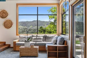 90 Overhill Rd, Orinda, CA 94563 - Photo 23