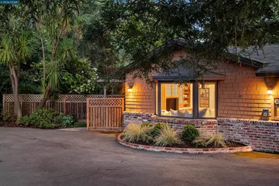 90 Overhill Rd, Orinda, CA 94563 - Photo 57